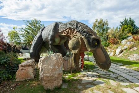 Геленджик парк динозавров